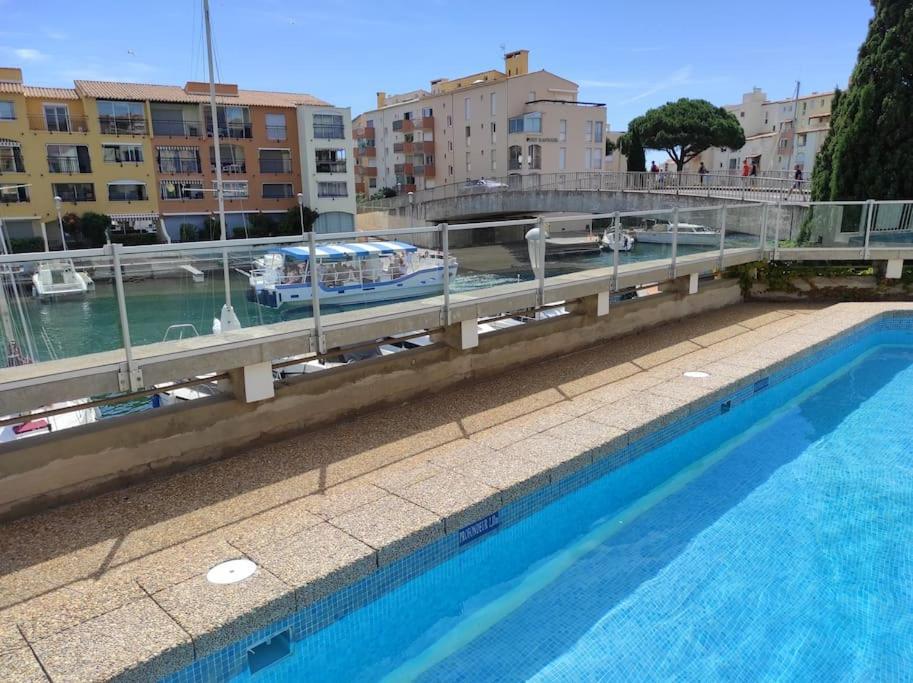 Appartement Confortable Grande Terrasse Piscine Parking Clim Agde